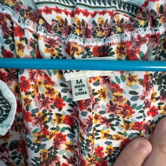 Max Studio size Medium stretchy waist Floral Maxi Sundress in like new condition - Picture 3 of 7